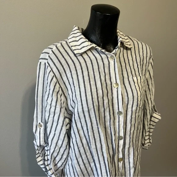 Striped Linen Button-Up Shirt - White & Blue - Picture 2 of 7
